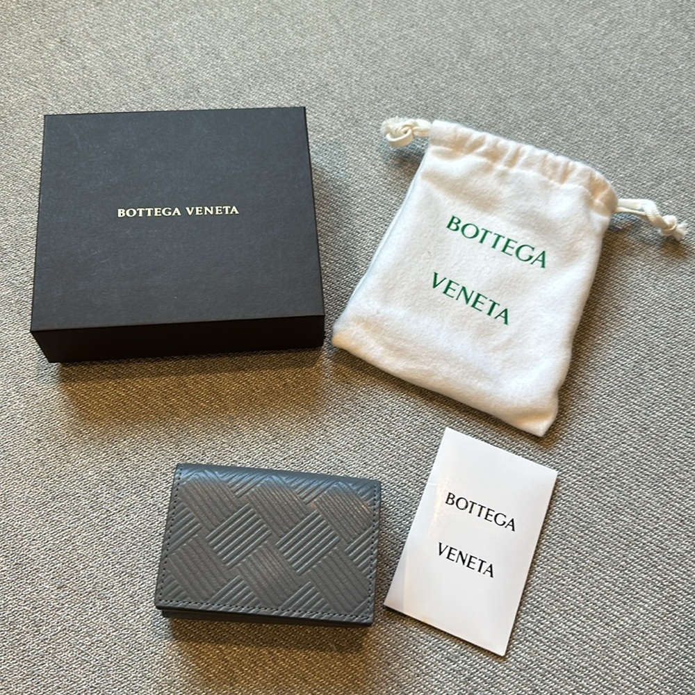 NEW 🔥 Bottega Veneta Men’s Grey Wallet - Picture 2 of 5